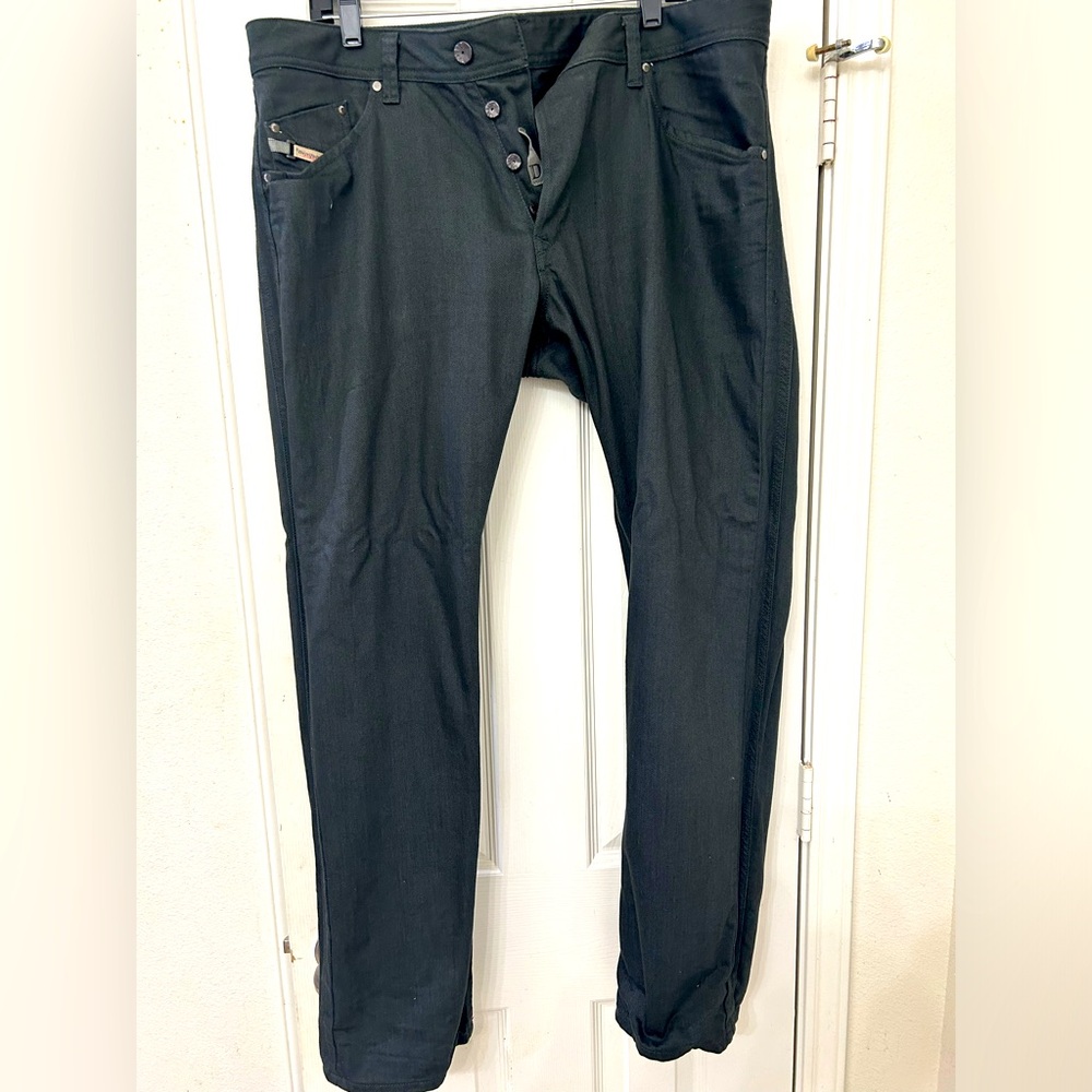 Mens Diesel jeans very stylish, green, slim fit